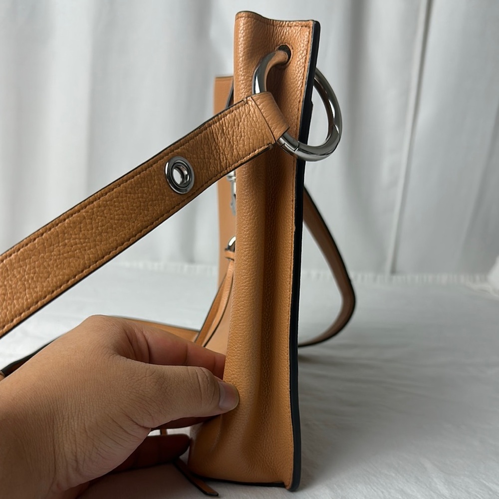 Rebecca Minkoff Tan Shoulder Bag - Picture 4 of 12